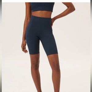 Girlfriend collective navy biker shorts